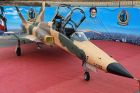 Irans Luftwaffe stellt neu entwickeltes modernes Kampfflugzeug vor 